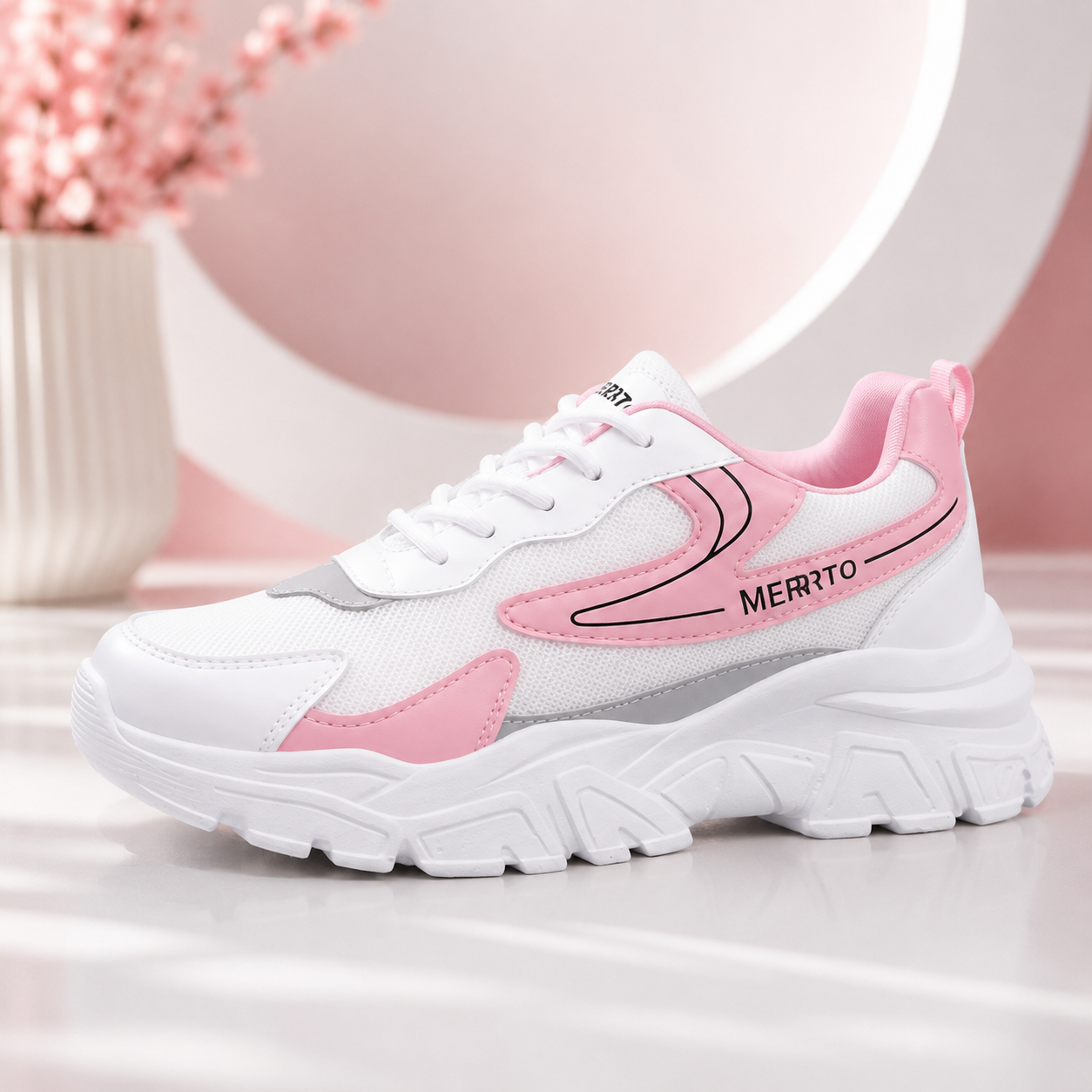 Women’s White/Pink Sneaker