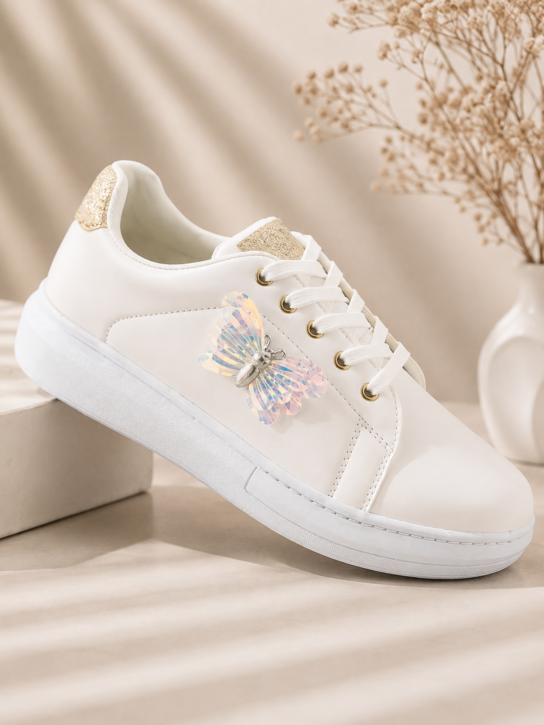 Women’s White Sneaker Butterfly Batch